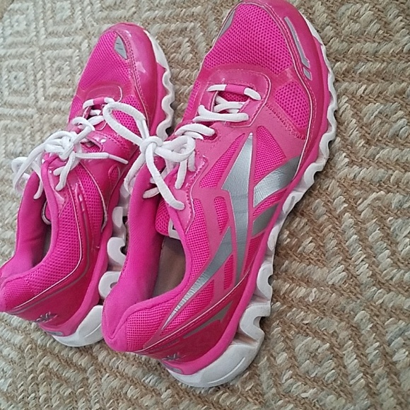 Womens Reebok - Picture 3 of 3